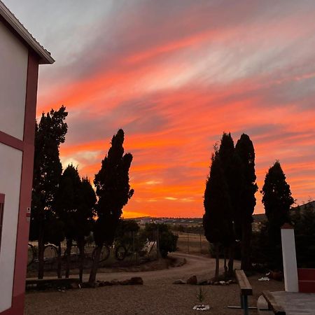 El Mirador Del Abuelo Pensionat Cabeza del Buey Exteriör bild